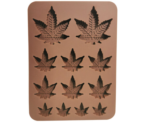 MAPLE LEAF MOULD (X12) - Image 2