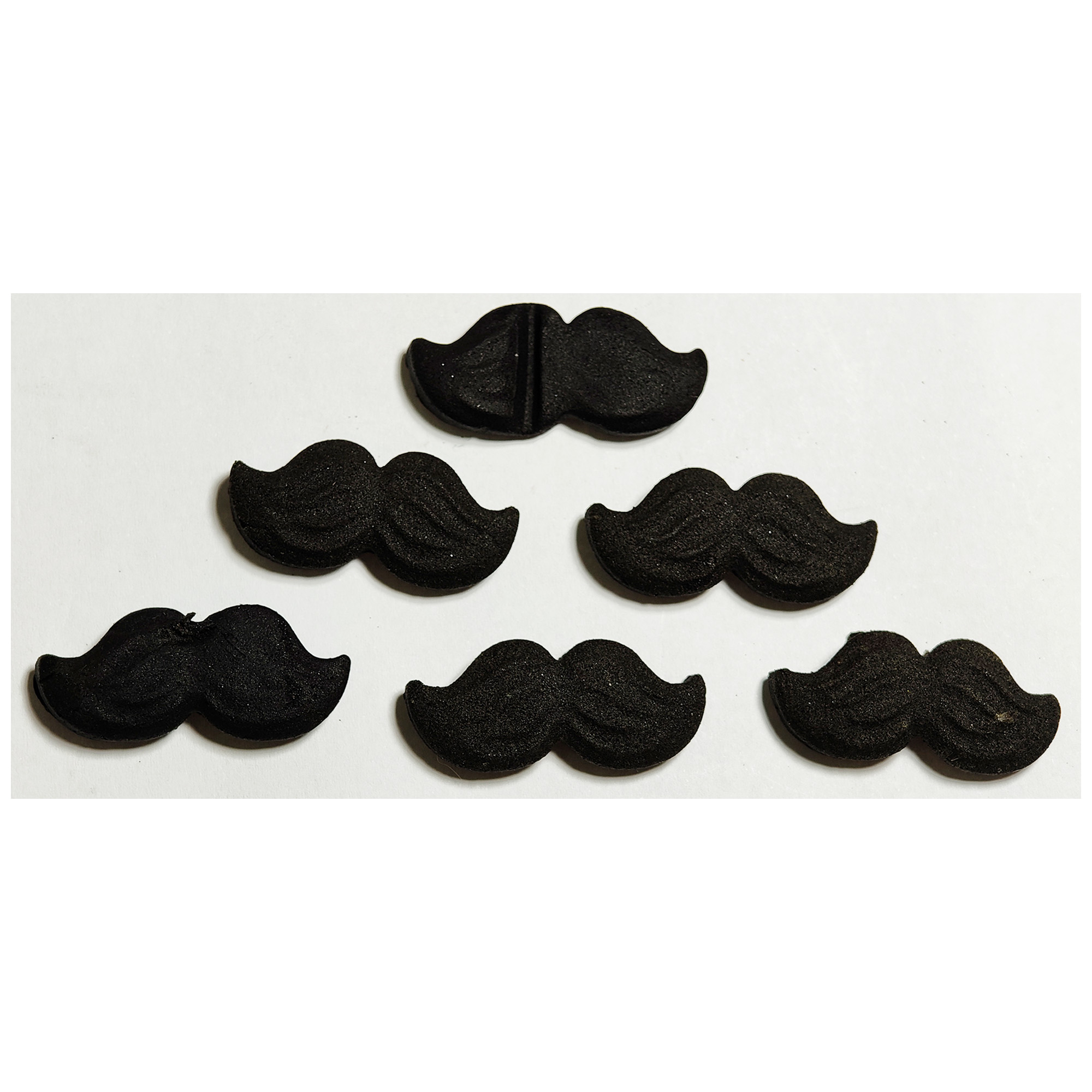 MOUSTACHE EDIBLES (6)